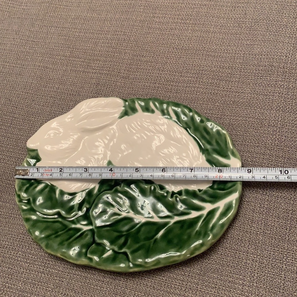 NWOT MAXCERA Spring Plate Cabbage & Bunny Decorative Plate Set of 2 - Picture 4 of 7